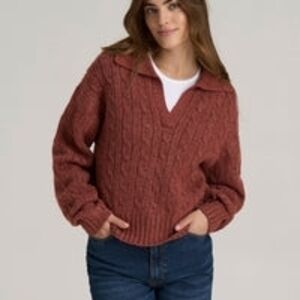 Cozy V-Neck Cable Knit Sweater - Rust